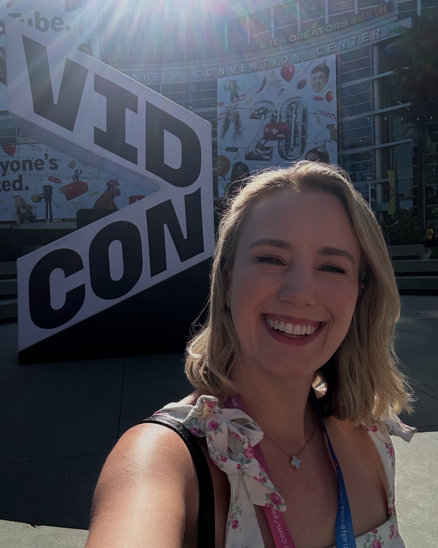 Ashley at VidCon outside the convention center